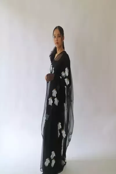 Half-daisies chiffon saree in black